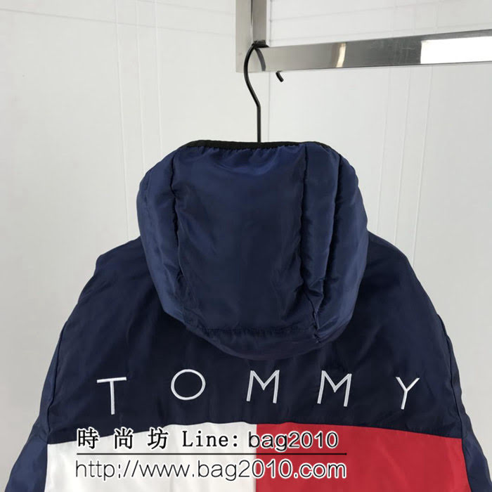 TOMMY湯米 情侶款 紅白藍招牌配色 高能防水 大廓形麵包款羽絨服 ydi2618